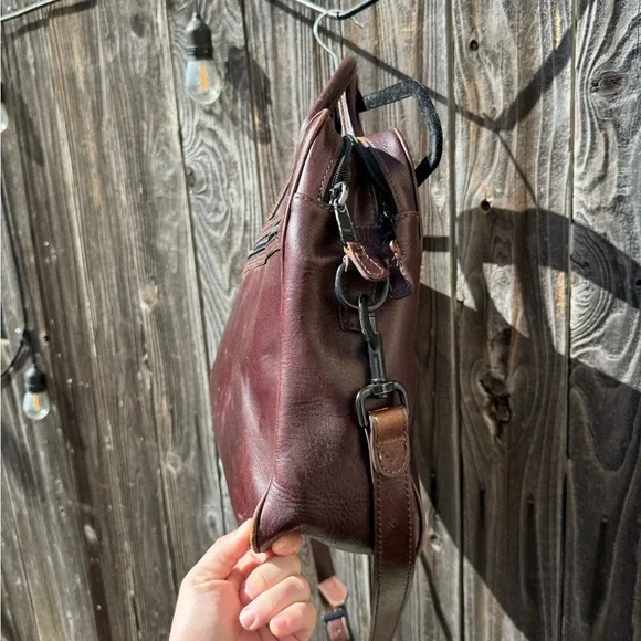 Mulholland Brown Leather Laptop Bag Briefcase Monogrammed for Winery Silver Oak